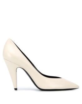 V-cut vamp pumps