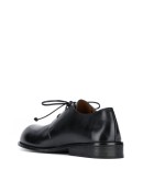 flat lace-up shoes