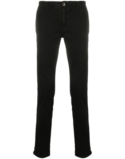 stretch-fit skinny jeans