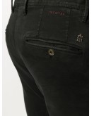 stretch-fit skinny jeans