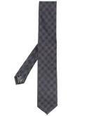 checked pattern necktie