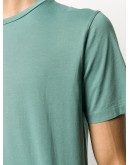 plain T-shirt