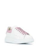 Oversize sneakers