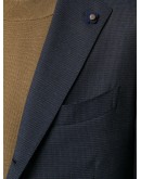 single-breasted fitted suit