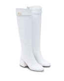 crocodile-effect boots